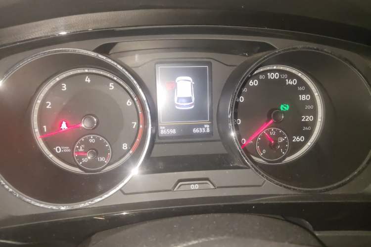 Used Volkswagen Tiguan L 2017 330TSI Automatic Two-Wheel Drive Flagship Edition Instrument Cluster