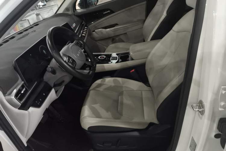 Used Kia Sportage (Chinese Domestic Model) 2023 1.5T Two-Wheel Drive Prestige Edition
