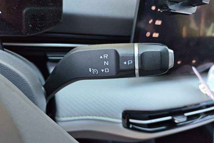 Used Bestune Yueyi 03 2025 445km Quality Selection Edition
