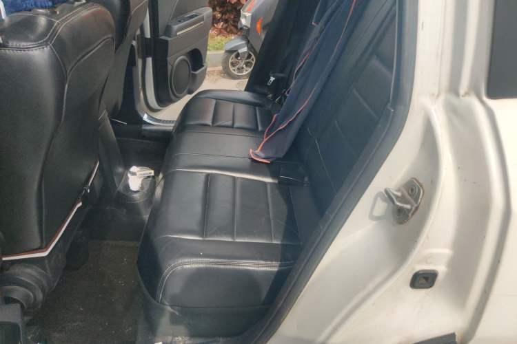 Used Jeep Compass 2012 2.4L Four-Wheel Drive Urban Edition
