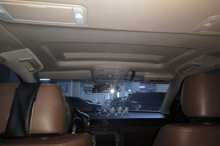 Used Volkswagen Phaeton 2012 3.0L Executive Version
