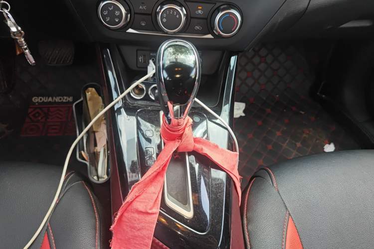 Used Nissan Lannia 2016 1.6L CVT Cool Edition
