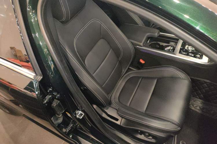 Used Jaguar XEL 2023 2.0T 250 PS R-DYNAMIC S Advanced Sport Edition