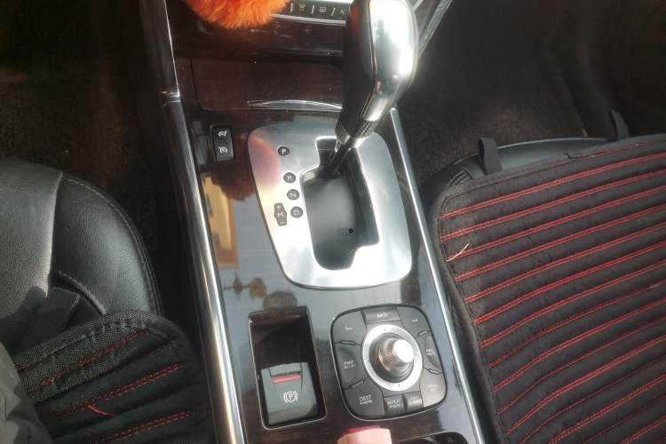 Used Renault Latitude 2011 2.5L Automatic Luxury Navigation Edition