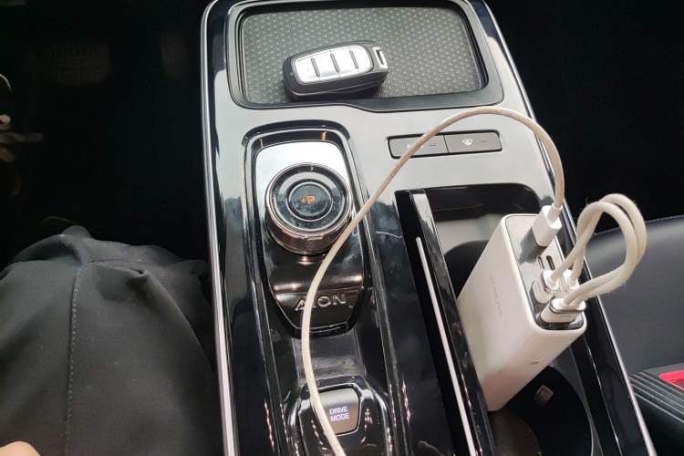 Used AION S 2022 Meizu 580 Gear Lever