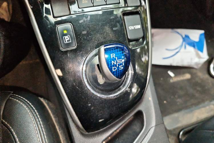 Used Toyota Corolla 2016 Dual-Engine 1.8L E-CVT Elite Edition