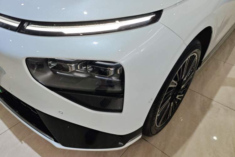 Used XPeng G9 2025 625 Long-Range Max
