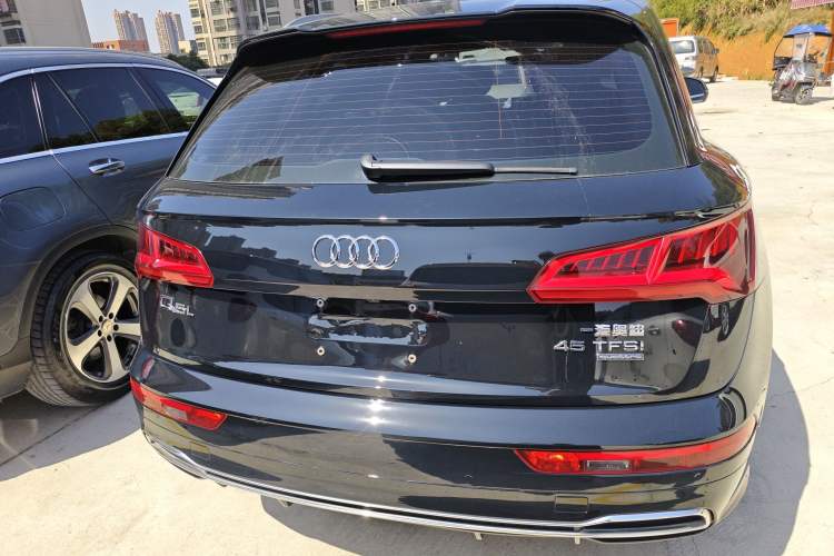 Used Audi Q5L 2018 45 TFSI Prestige Fashion Edition China V Emission Standard
