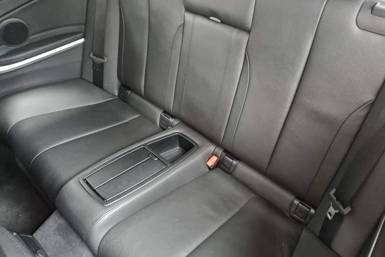 Used BMW 4 Series 2016 430i Convertible Design Package Left Rear Seat