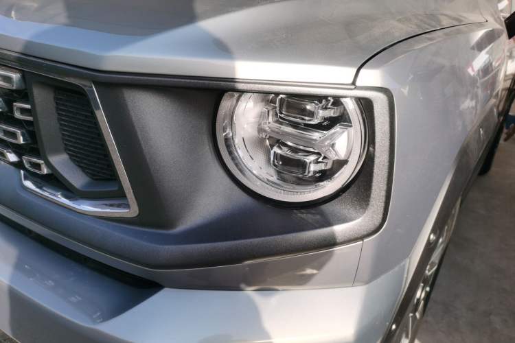 Used Haval H Dog New Energy 2023 DHT-PHEV 105km Tide Electric Version Plus Left Front Headlight