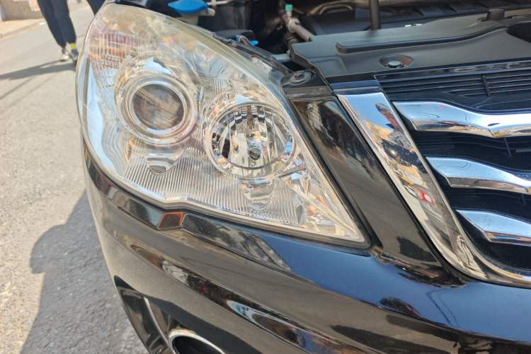 Used Haval H6 2013 Upgraded Model 1.5T Manual Two-Wheel Drive Elite Version
