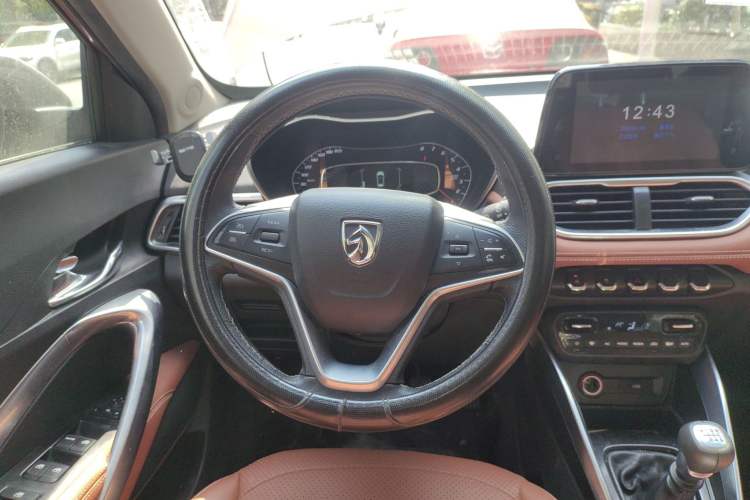 Used Baojun 510 2017 1.5L Manual Luxury Model