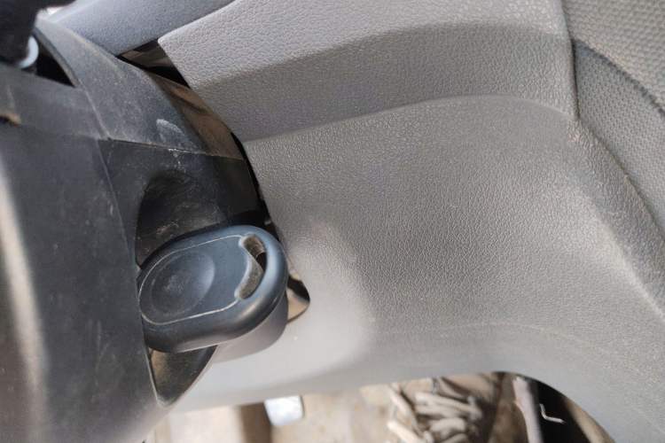 Used Wuling Hongguang 2014 1.2L Base Model China IV
