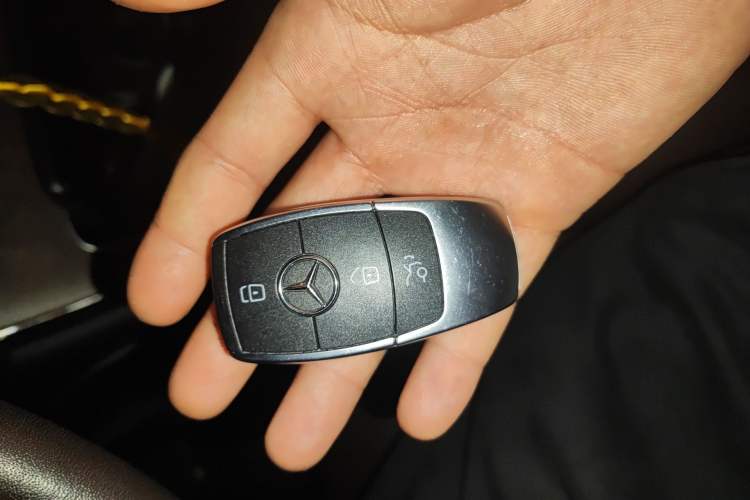 Used Mercedes-Benz GLC 2020 Facelift GLC 300 L 4MATIC Dynamic Edition