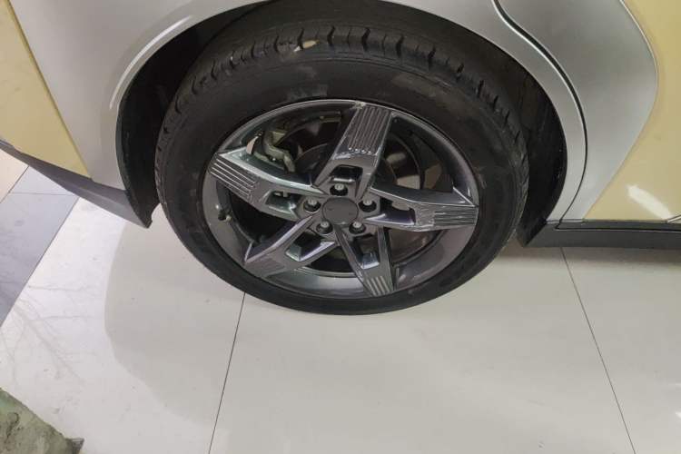 Used AION Y 2022 Plus 70 Tech Edition
