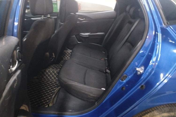 Used Honda Civic 2021 HATCHBACK 220TURBO CVT New Trendsetter