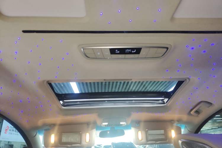 Used Buick GL8 2021 ES Landtrek 653T Comfort Edition