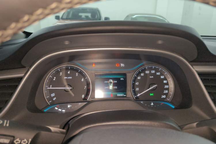 Used Buick Excelle GX 2018 18T Automatic Elite Model Instrument Cluster