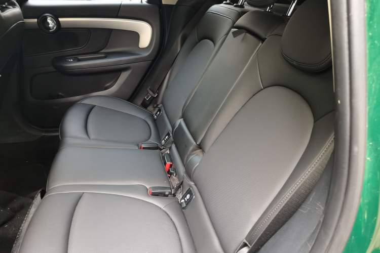 Used MINI Countryman 2020 1.5T COOPER Connoisseur Left Rear Seat