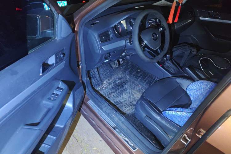 Used Volkswagen Gran Lavida 2017 230TSI DSG Comfort Edition Driver Seat