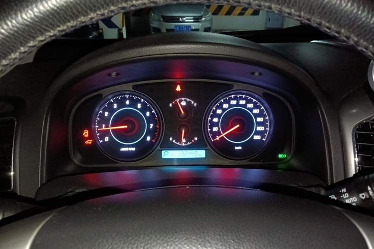 Used Chevrolet Captiva 2014 2.4L 4x4 Flagship Edition 7 Seats
