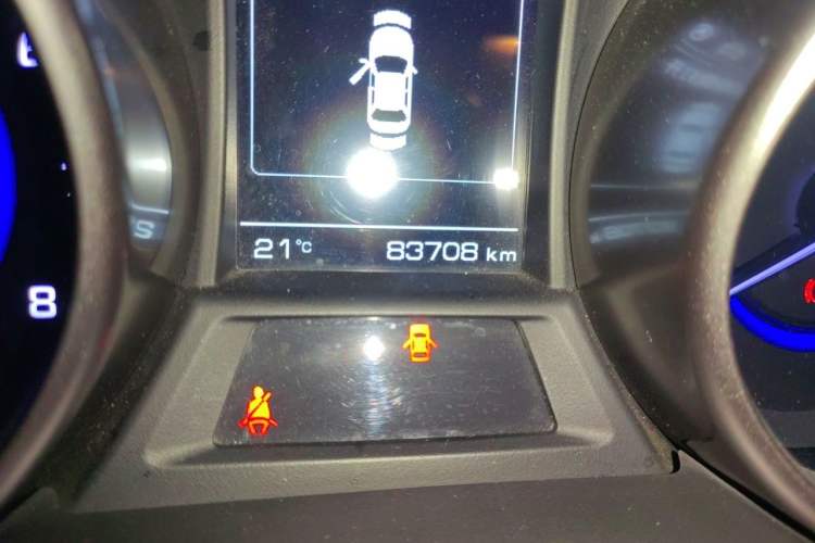 Used CHANGAN Eado 2015 1.6L Automatic Luxury Model
