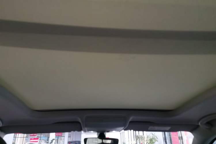 Used Volkswagen Tiguan L 2024 Outstanding Model 330TSI Automatic Two-Wheel Drive R-Line Dragon Glory Edition