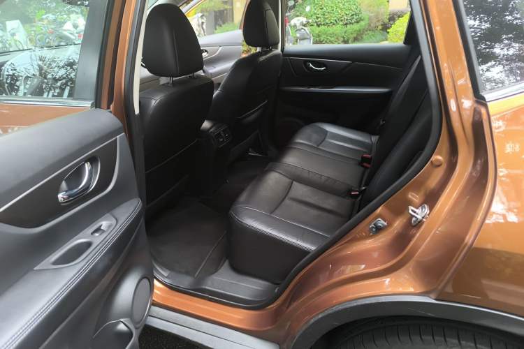 Used Nissan X-Trail 2014 2.0L CVT Comfort Edition 2WD