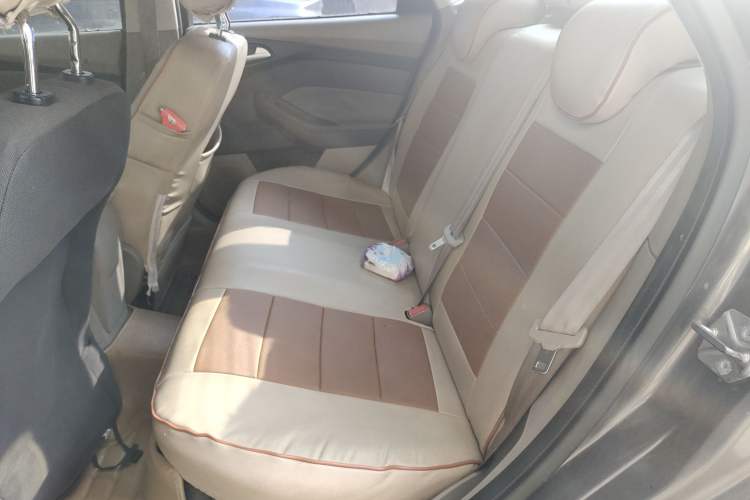 Used Ford Focus 2012 Sedan 1.6L Automatic Comfort Model