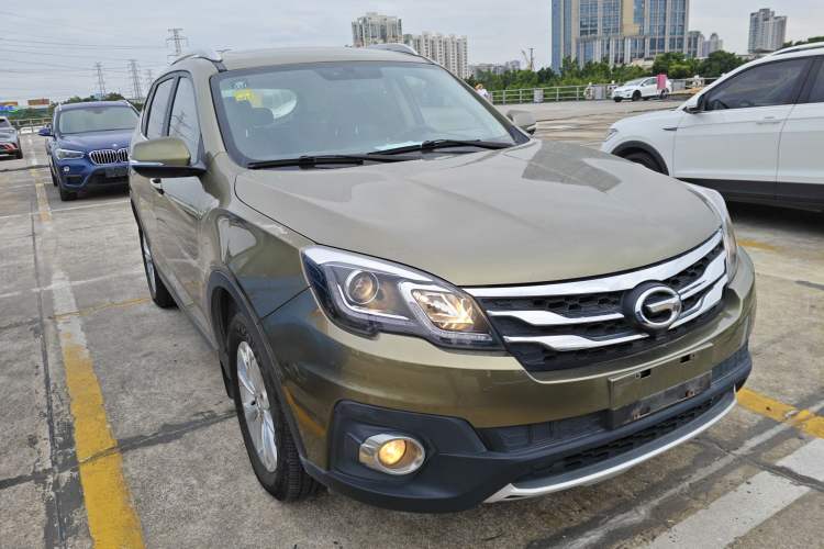 Used GAC Trumpchi GS5 Super 2015 2.0L Automatic Two-Wheel Drive Elite Edition Exterior 2