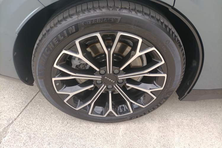 Used Zeekr 007 2025 Long-Range Rear-Wheel-Drive Intelligent Driving Version 100 kWh
