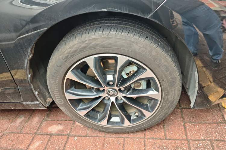 Used Toyota Avalon 2022 Dual-Engine 2.5L Luxury Edition