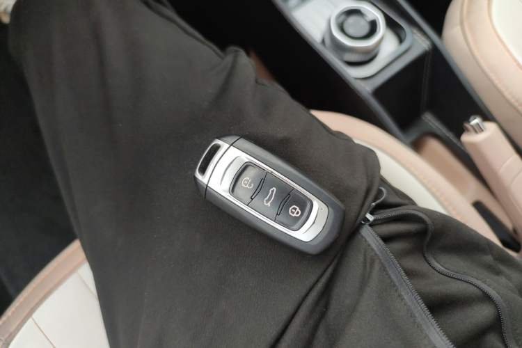 Used Geely Galaxy Panda 2024 Panda Mini 200km Longteng PRO Edition