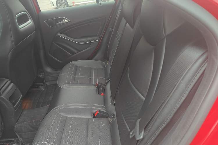 Used Mercedes-Benz A-Class 2016 A 200 Fashion Model