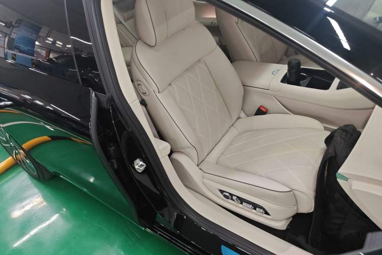 Used Hima Stelato S9 2024 All-Electric Ultra Four-Wheel-Drive Flagship Edition
