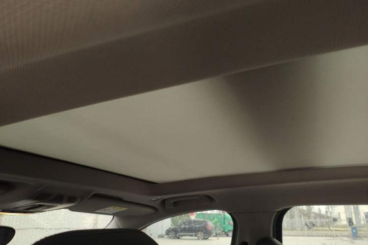 Used BMW X1 2016 sDrive18Li Premium Edition Headliner