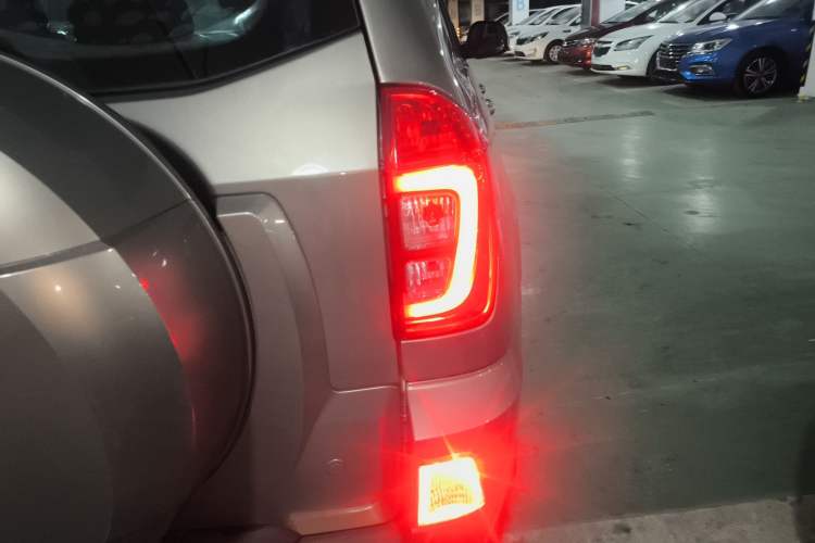 Used Chery Tiggo 3 2016 1.6L CVT ZhiShang Edition Right Rear Taillight