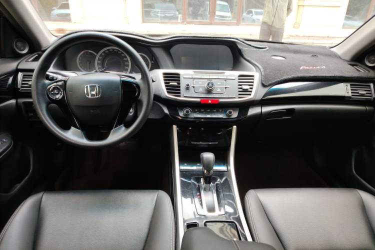 Used Honda Accord 2016 2.0L Comfort Edition
