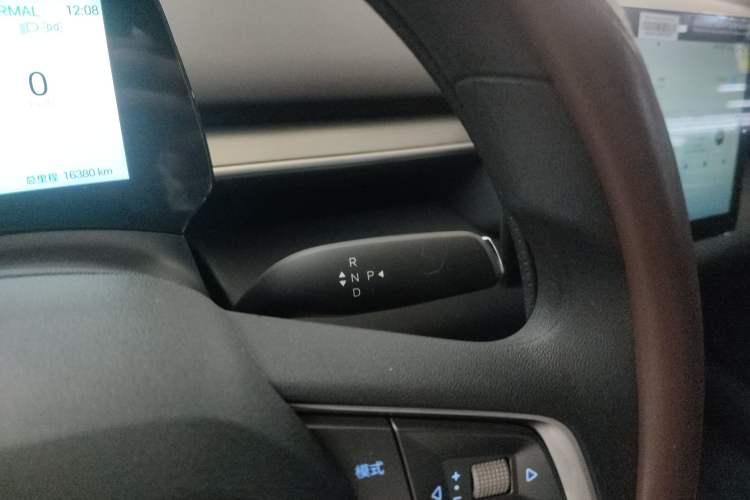 Used BYD e7 2025 Model 450 Smart Mobility Edition
