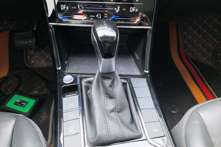 Used Volkswagen Passat 2023 Revised 330TSI Starry Elite Edition Gear Lever