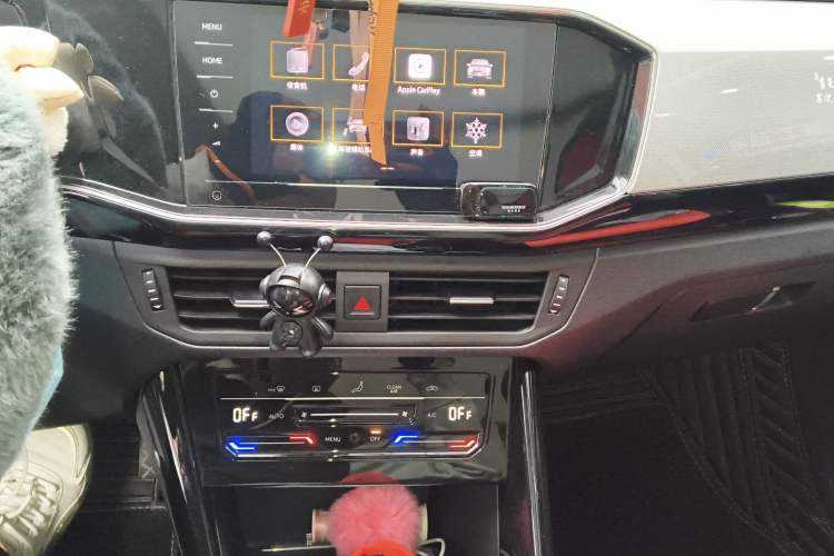 Used Volkswagen Tayron 2022 280TSI Two-Wheel Drive Luxury Smart Connectivity Version
