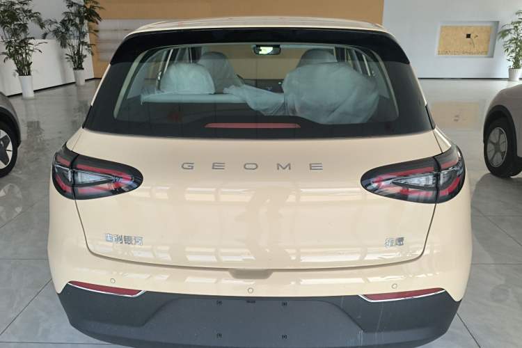 Used Geely Galaxy Geome 2026 Model 310km Youth Edition Rear