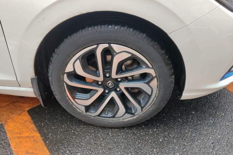 Used CHANGAN Eado New Energy 2019 EV460 Smart Edition
