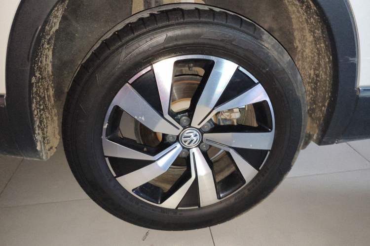 Used Volkswagen Tayron 2021 330TSI Two-Wheel Drive Luxury Smart Connectivity Version
