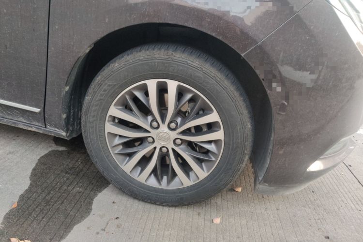 Used Buick GL8 2017 ES 28T Flagship Model China V Standard
