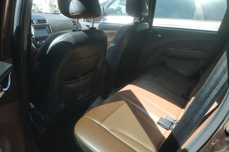 Used FORTHING Joyear X5 2016 1.6L CVT Deluxe Model