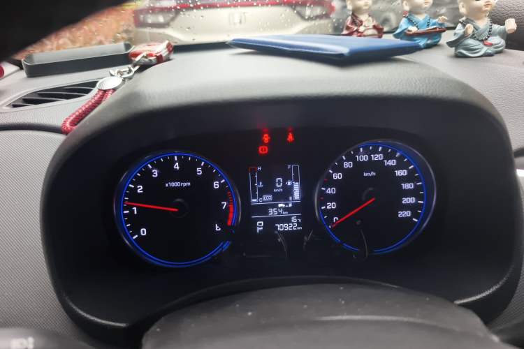 Used Hyundai ix25 2017 1.6L Automatic Smart Version Instrument Cluster
