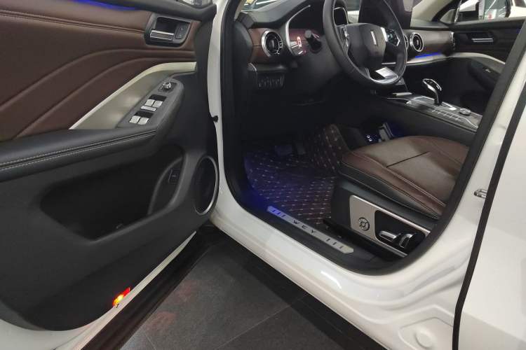 Used Wey VV6 2021 2.0T All-Wheel Drive Zhiyu+
