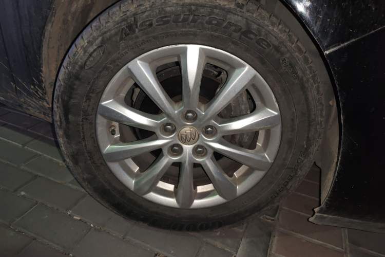 Used Buick GT 2010 GT 1.6L Manual Entry-Level Model
