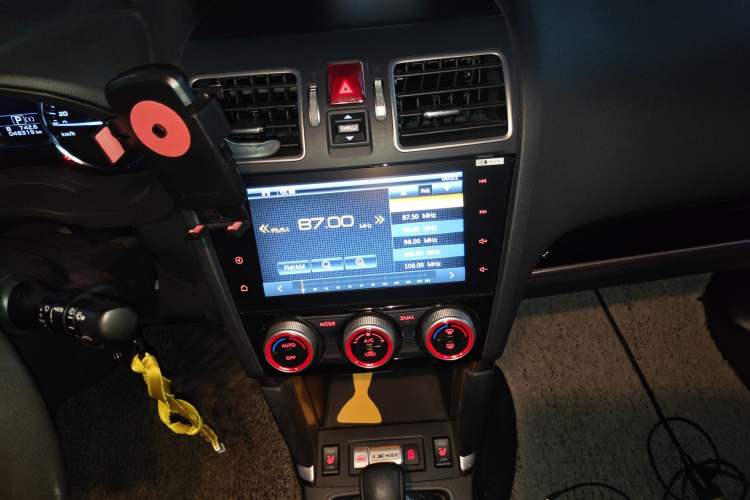 Used Subaru Forester 2018 2.5i Luxury Navigation Edition Audio And AC Panel